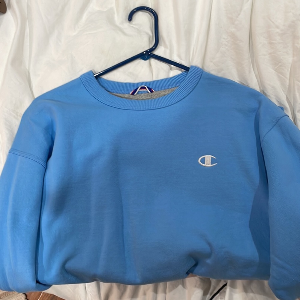 Size large champion crewneck